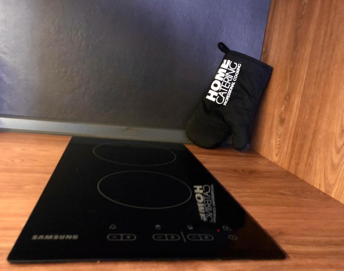 Porta Leks Apartment, Self Check-In, Own Parking Скопье Экстерьер фото