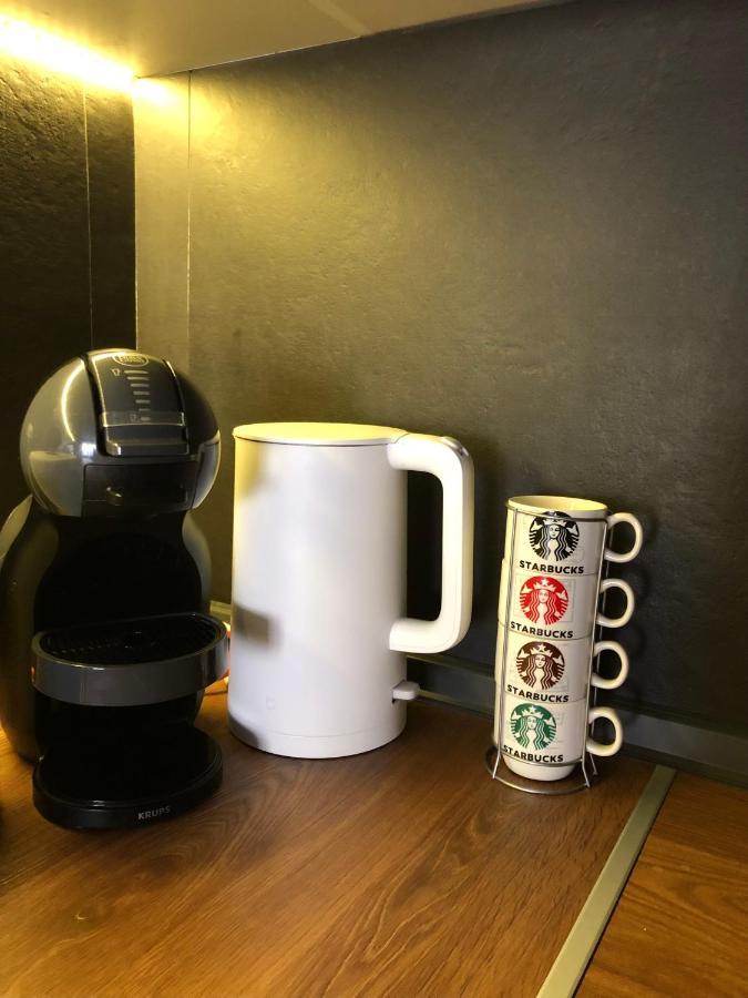 Porta Leks Apartment, Self Check-In, Own Parking Скопье Экстерьер фото